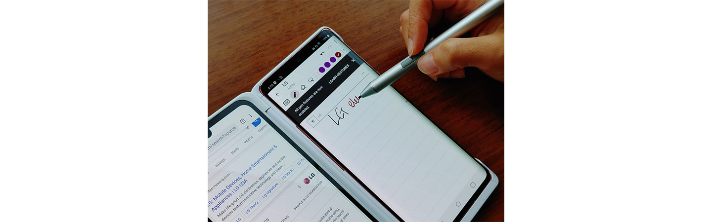 Someone uses LG VELVET and Dual Screen to search for LG Electronics on Google with one screen while taking notes with the active pen on the other