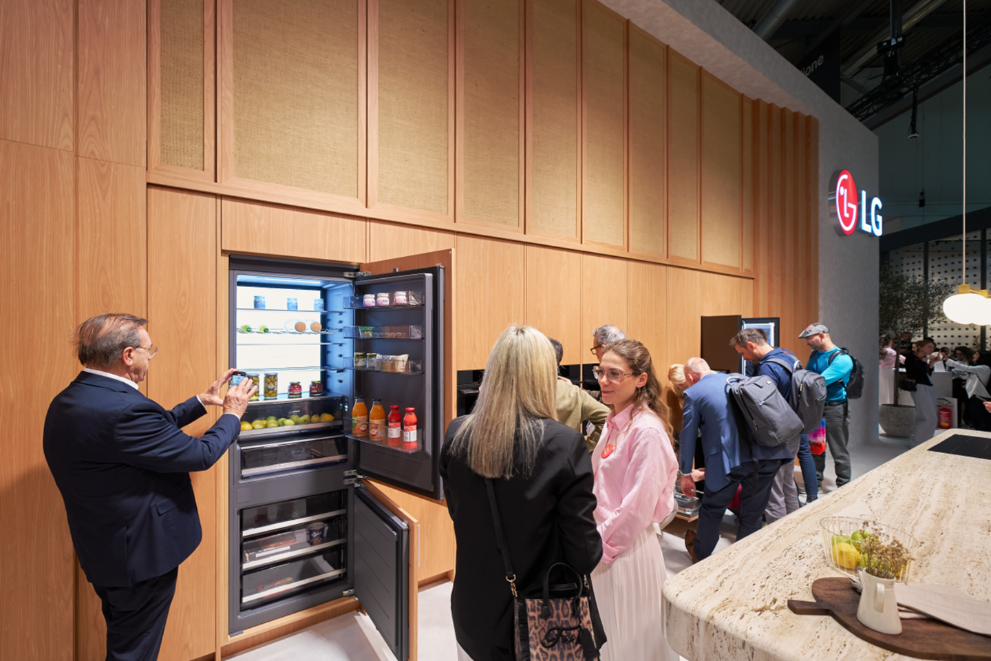 [Executive Corner] The Aesthetics of Spatial Integration: The Philosophy Behind LG’s Built-in Appliances
