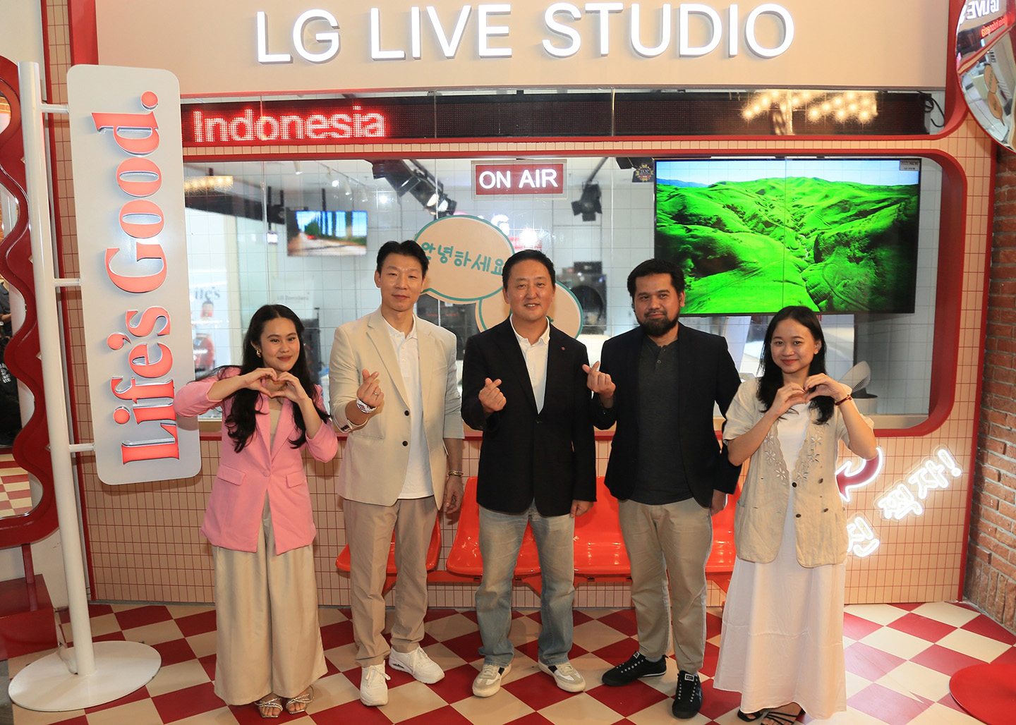 LG Brings the Spirit of Life’s Good to Communities Across Indonesia