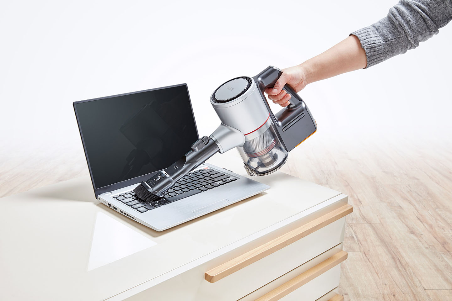 LG CORDZERO HANDSTICK