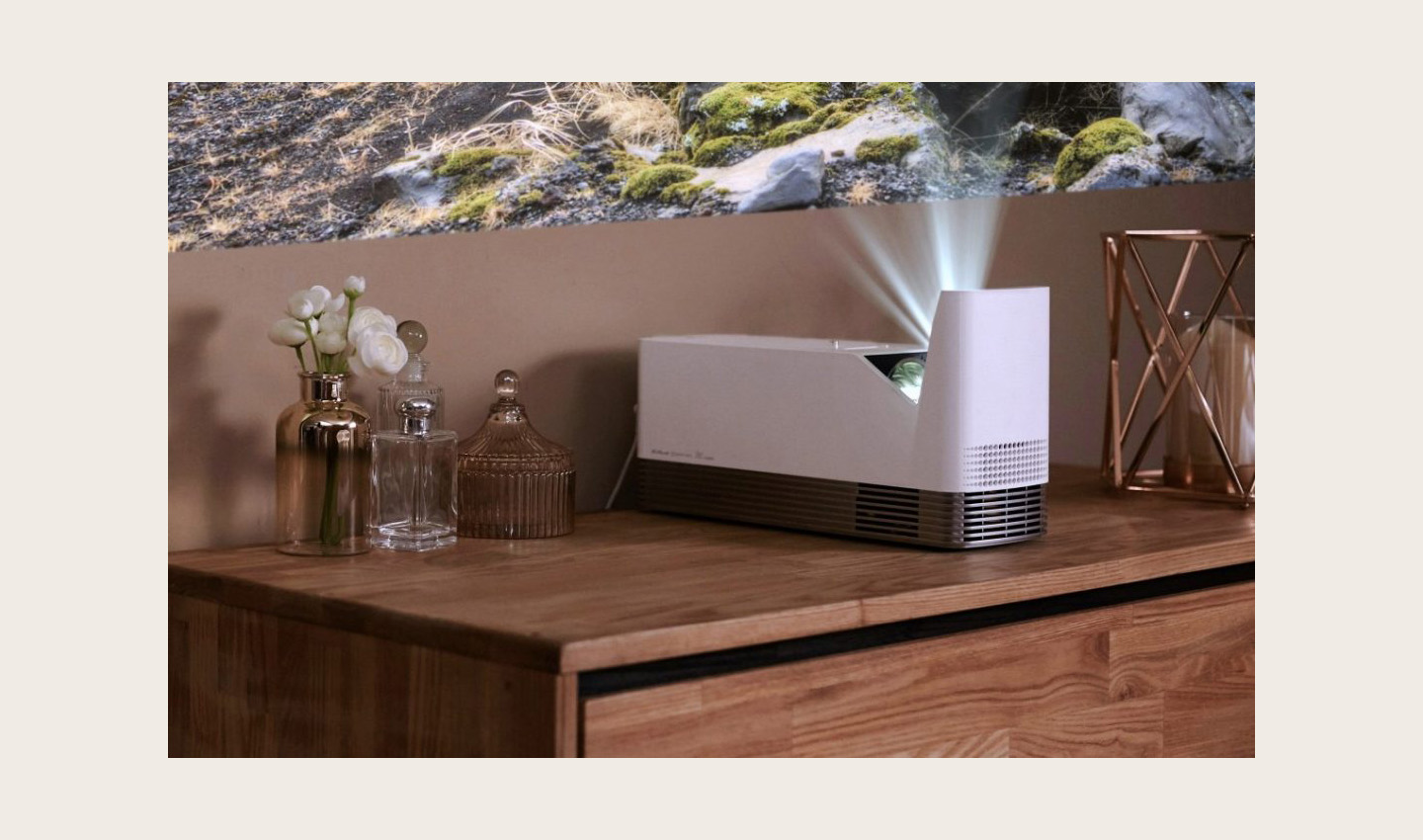 LG Projector