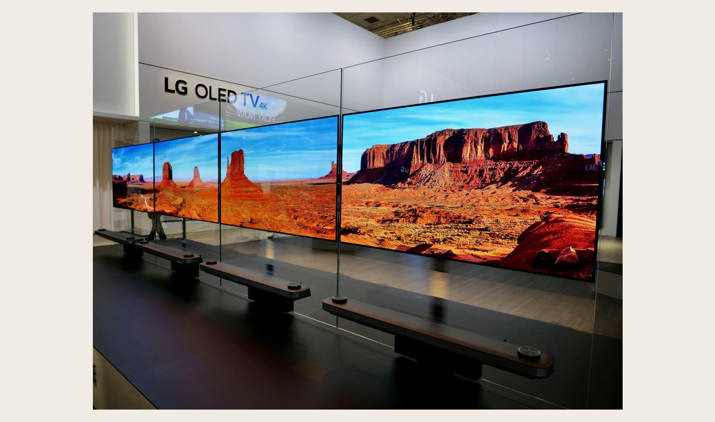 LG SIGNATURE TV W