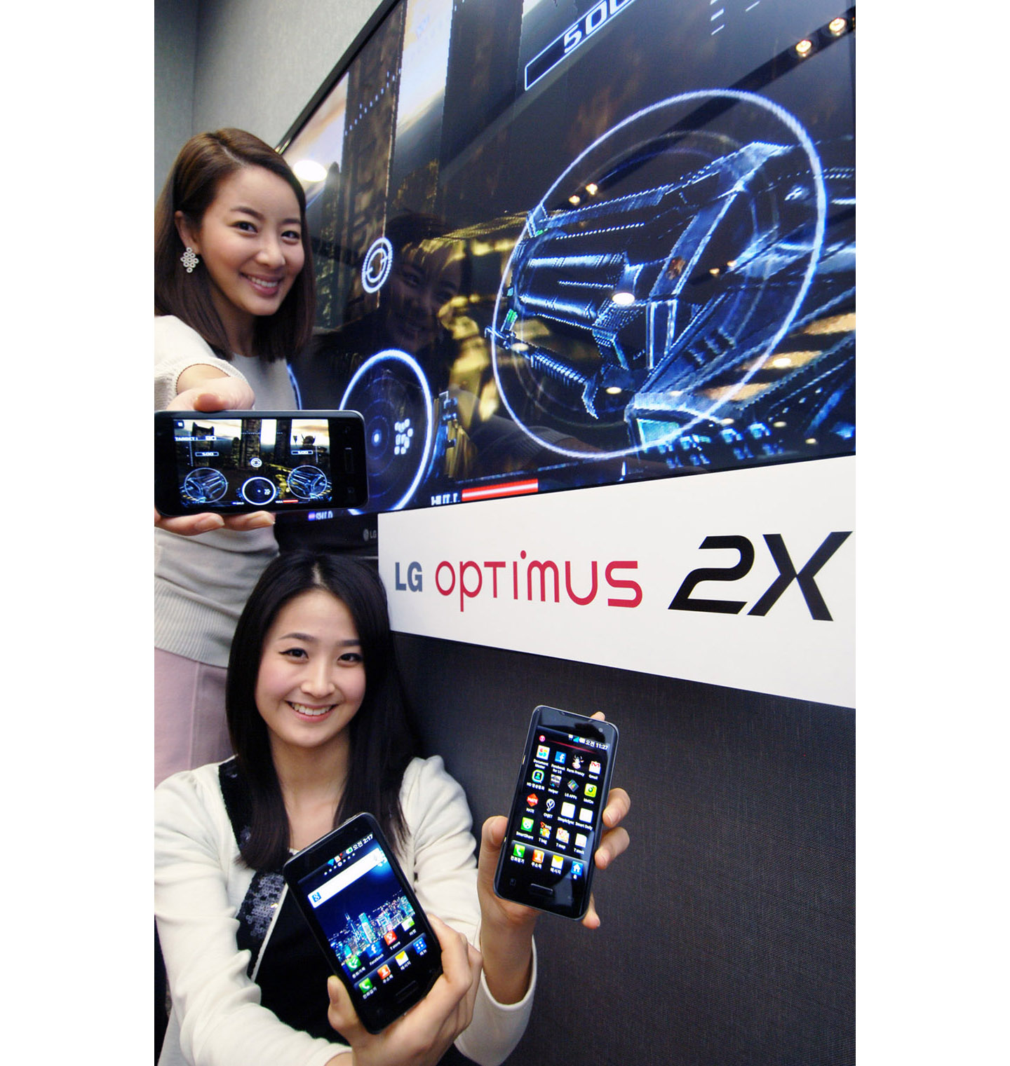 WORLD’S FIRST AND FASTEST DUAL-CORE SMARTPHONE