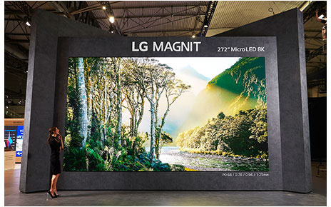 272-inch Micro LED 8K display LG MANIT