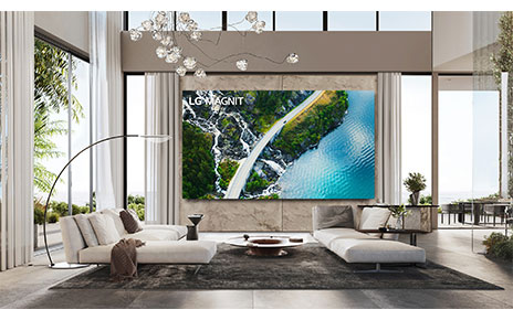 118-inch LG MAGNIT in a living room