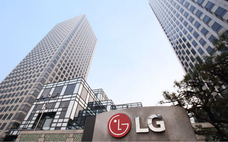 A ground view photo of the LG Twin Towers shows the buildings on a sunny day.