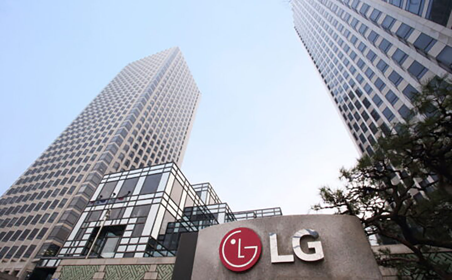 LG ANNOUNCES FIRST-QUARTER 2017 FINANCIAL RESULTS
