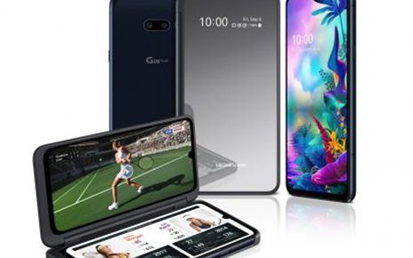 The front and rear view of the LG G8X ThinQ in Aurora Black and the upgraded LG Dual Screen, with the front device showing a tennis match on the Dual Screen with game stats on the main screen
