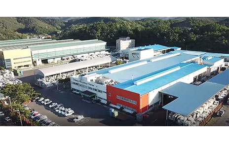 A view overlooking the LG Chilseo Recycling Center.