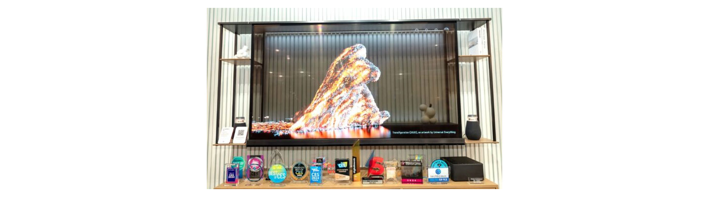 A photo of the LG transparent OLED T