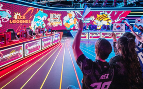 A image of ‘Life’s Good’ brand activation celebrating Korean gaming and popular culture at Espot Paris
