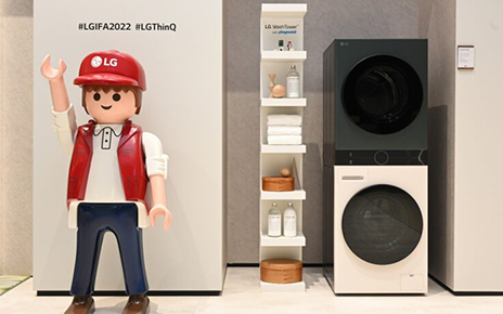 LG collaborated with PLAYMOBIL and presented an exclusive collection of LG-themed toys at IFA 2022