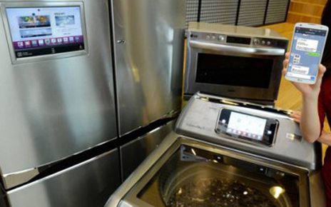 LG ROLLS OUT PREMIUM SMART APPLIANCES THAT “CHAT”