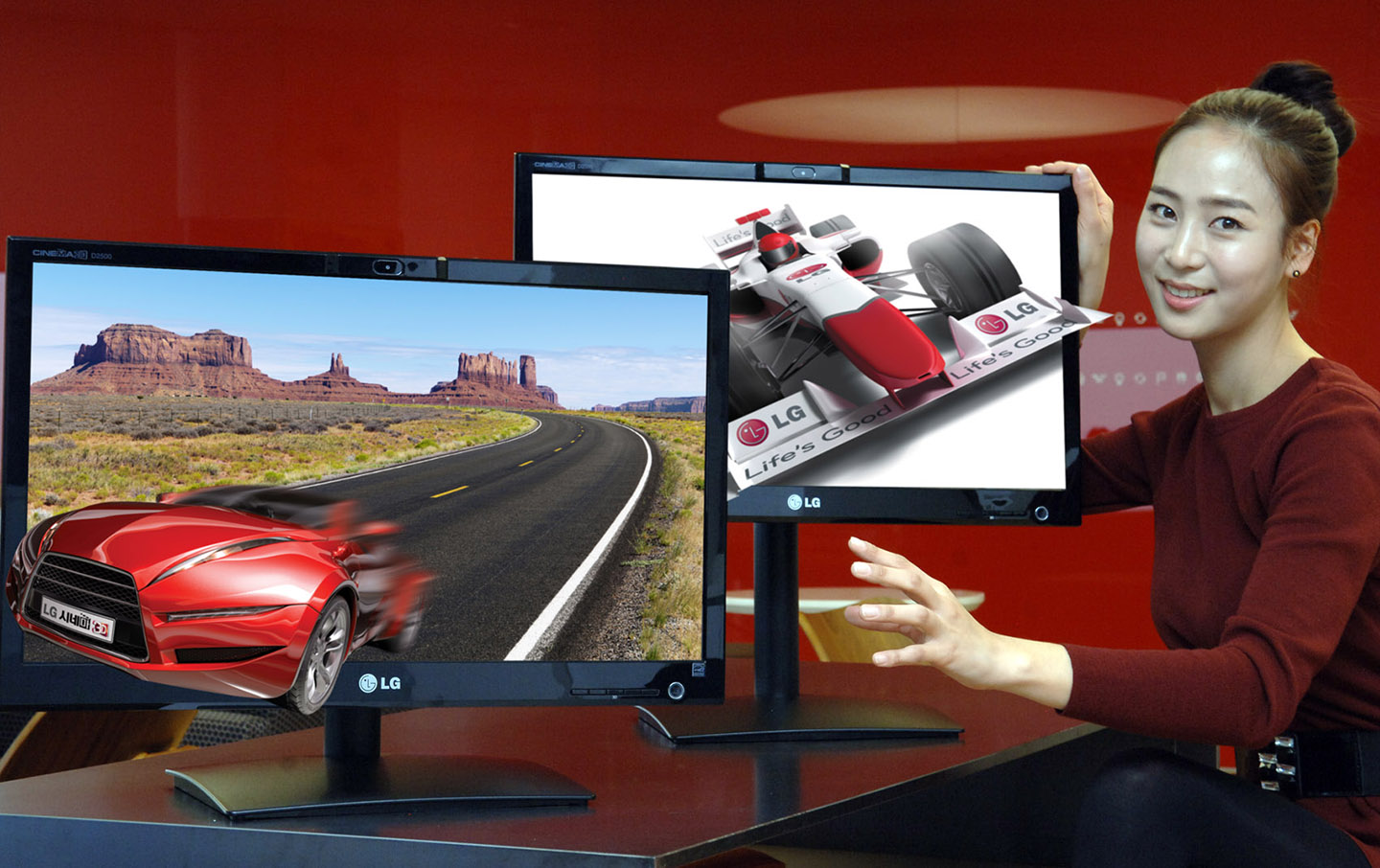 LG EXPANDS ITS GLASSES-FREE 3D MONITOR LINEUP