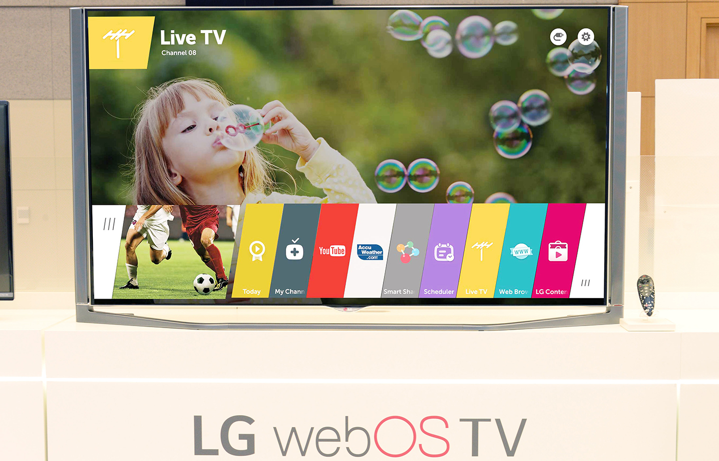 LG TO OFFER FREE VALUE PACK UPGRADE TO webOS 1.0 SMART TV OWNERS
