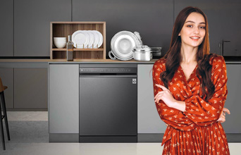 Debunking Dishwasher Myths: Is Conventional Washing Better?