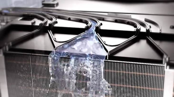 Video showing the condenser being automatically cleaned. Video showing the condenser being automatically cleaned.