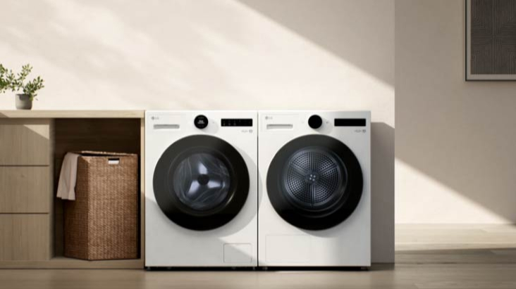 Video of setting the dryer to automatically start an optimized drying cycle by receiving information from the connected washer. Video of setting the dryer to automatically start an optimized drying cycle by receiving information from the connected washer.